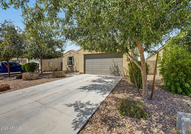 Photo 3 of Single family home for sale at 580 W Tallula Trl, San Tan Valley, AZ 85140 | MLS# 7073229 | Listing updated on 2026-09-10