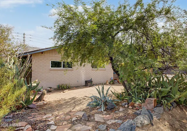Photo 4 of Single family home for sale at 2245 W Osborn Rd, Phoenix, AZ 85015 | MLS# 7067113 | Listing updated on 2026-09-18