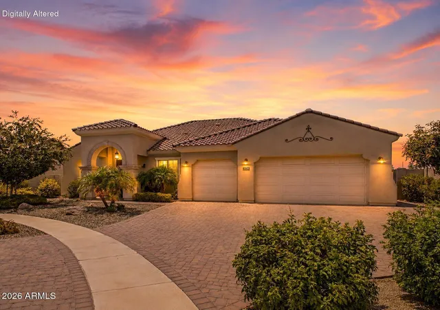 1st image of 8428 S 16th Dr, Phoenix, AZ 85041 | MLS# 7064044