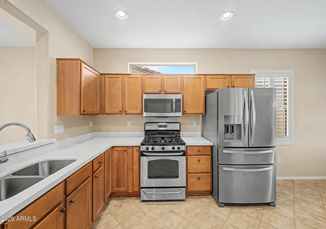 5th image of 16492 W Chuparosa Ln, Surprise, AZ 85387 | MLS# 7062631