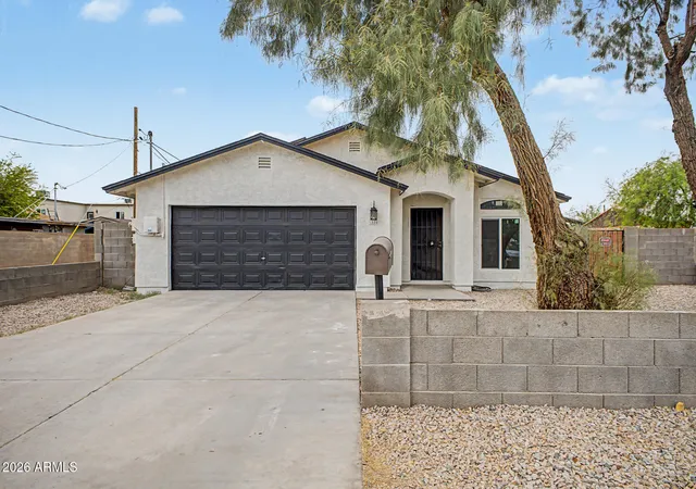 1st image of 1228 S 15th Ave, Phoenix, AZ 85007 | MLS# 7062772