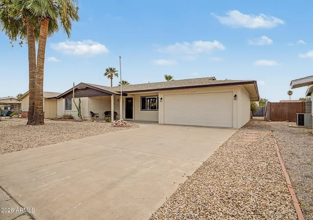 Photo 3 of Single family home for sale at 814 S Longwood Loop, Mesa, AZ 85208 | MLS# 7063583 | Listing updated on 2026-09-11