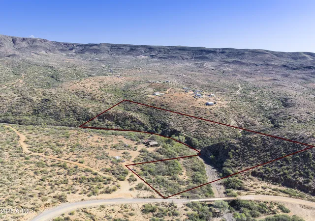 Land for sale at 189xx S Tefft Rd, Mayer, AZ 86333 | MLS# 7062637