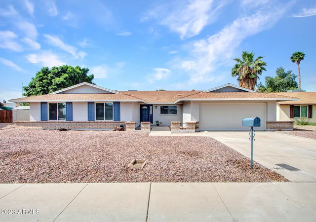 1st image of 4915 W Shangri La Rd, Glendale, AZ 85304 | MLS# 7062716