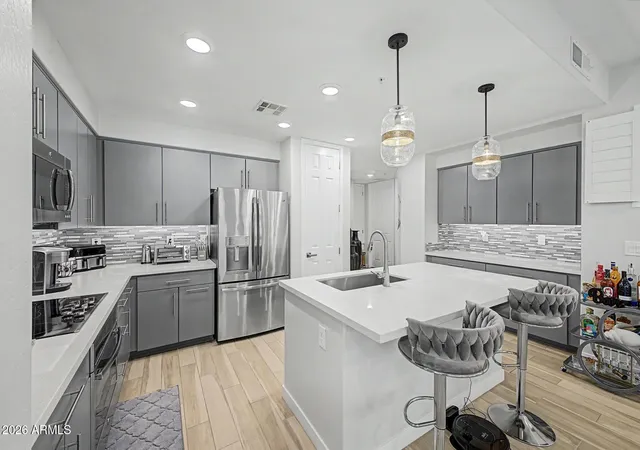 Condo for sale at 250 W Queen Crk Rd #145, Chandler, AZ 85248 | MLS# 7066393