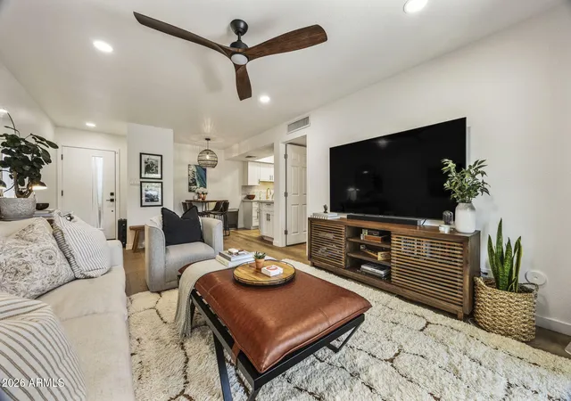 2nd image of 7350 N Vía Paseo Del Sur #R105, Scottsdale, AZ 85258 | MLS# 7062767