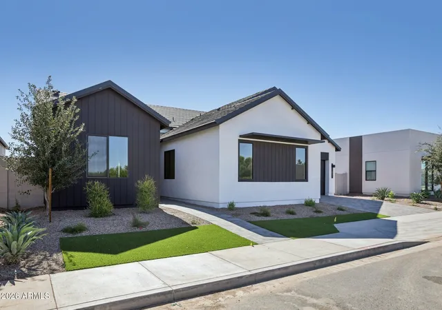 Photo 3 of Single family home for sale at 2331 E Aquarius Pl, Chandler, AZ 85249 | MLS# 7065755 | Listing updated on 2026-08-28