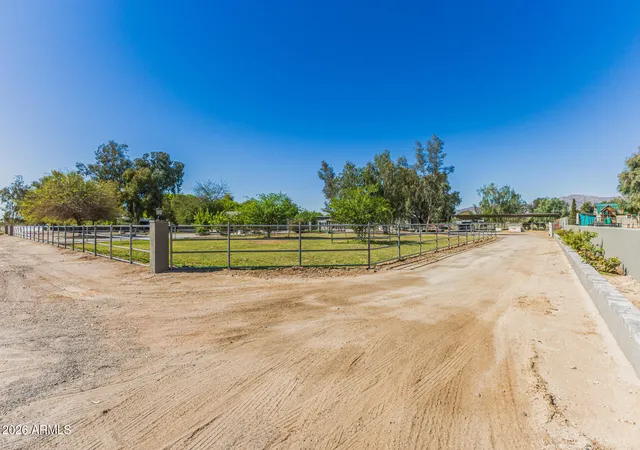 Photo 4 of Single family home for sale at 7040 N 177th Avenue, Waddell, AZ 85355 | MLS# 7063742 | Listing updated on 2026-09-20