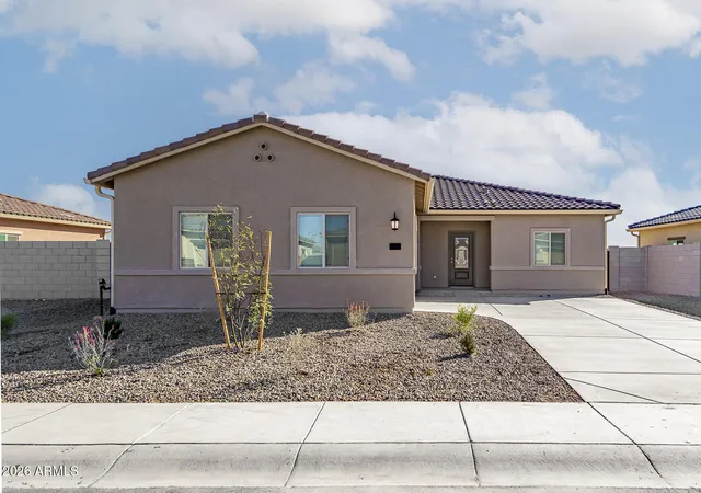 Photo 2 of Single family home for sale at 674 W Pintail Dr, Casa Grande, AZ 85122 | MLS# 7062766 | Listing updated on 2026-10-05