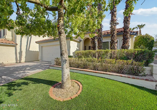 2nd image of 5027 E Vaughn Dr, Phoenix, AZ 85044 | MLS# 7065087