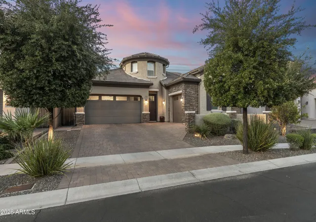 2nd image of 2922 E Minnezona Ave, Phoenix, AZ 85016 | MLS# 7066954