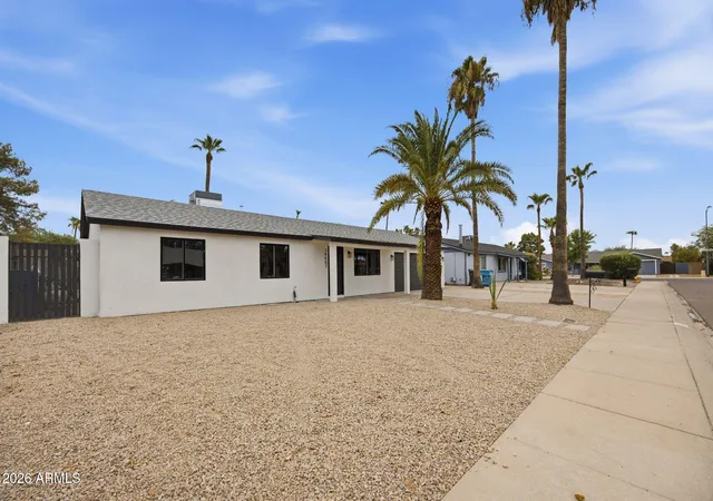 Photo 3 of Sale Pending at 14407 N 37th Court, Phoenix, AZ 85032 | MLS# 7062991 | Listing updated on 2026-08-27