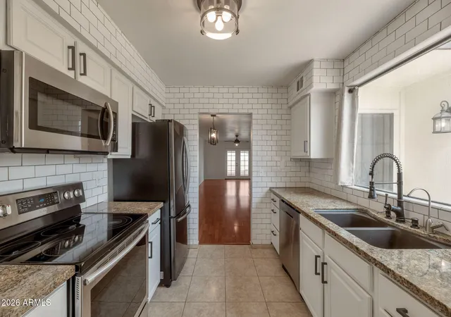 4th image of 3016 W Boca Raton Rd, Phoenix, AZ 85053 | MLS# 7062830