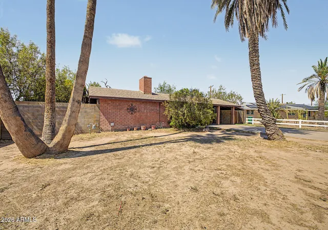Photo 3 of Single family home for sale at 1032 W 6th Place, Mesa, AZ 85201 | MLS# 7065858 | Listing updated on 2026-08-31