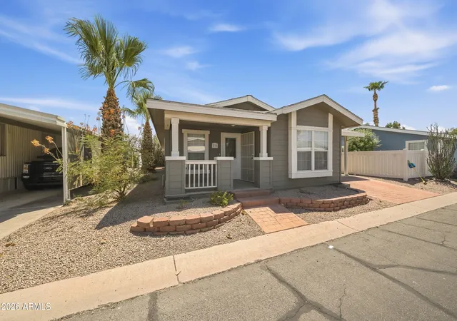 3rd image of 10960 N 67Th Ave, Glendale, AZ 85304 | MLS# 7062886
