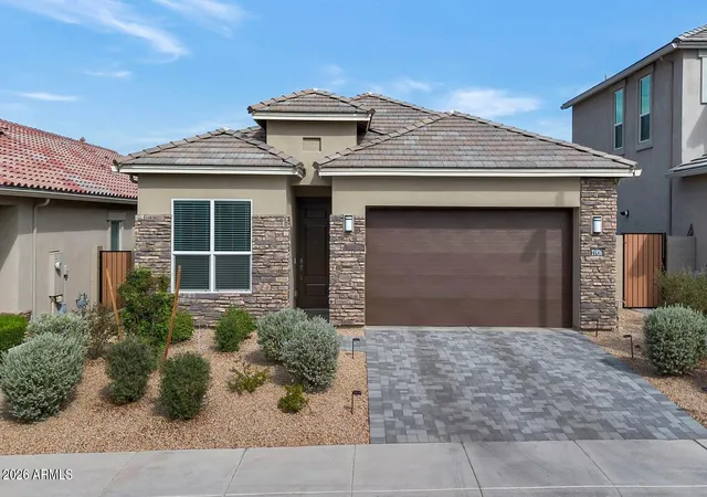 1st image of 21926 N 61st Wy, Phoenix, AZ 85054 | MLS# 7067640