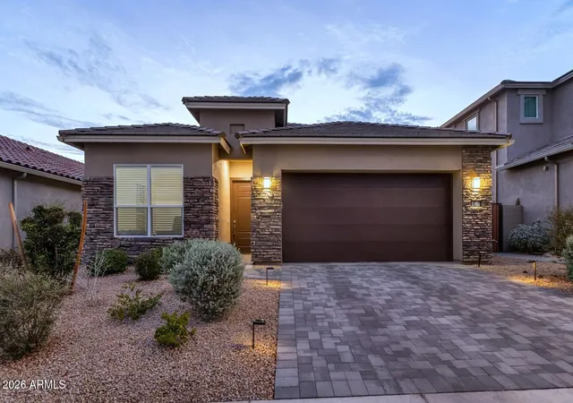 2nd image of 21926 N 61st Wy, Phoenix, AZ 85054 | MLS# 7067640