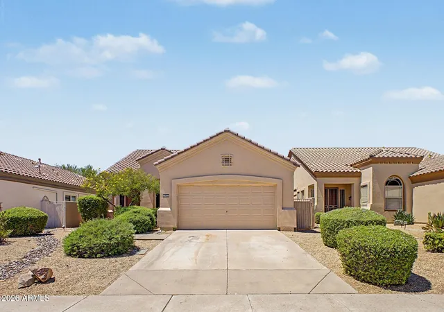 Photo 3 of Single family home for sale at 14410 N Buckthorn Ct, Fountain Hills, AZ 85268 | MLS# 7062938 | Listing updated on 2026-09-12