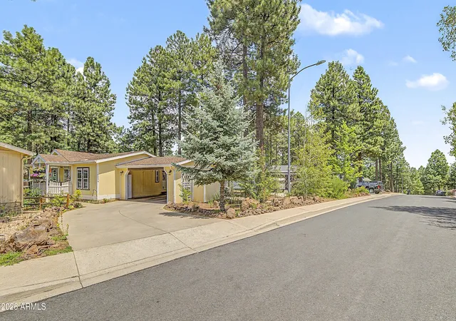 3rd image of 2396 W Rio Grande Ct, Flagstaff, AZ 86001 | MLS# 7063592