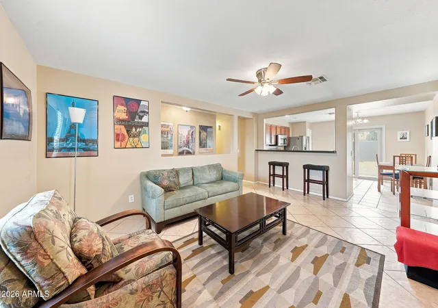 4th image of 15548 W Acapulco Ln, Surprise, AZ 85379 | MLS# 7063206