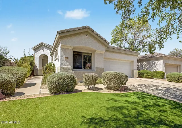 4th image of 7046 W Rose Garden Ln, Glendale, AZ 85308 | MLS# 7065064