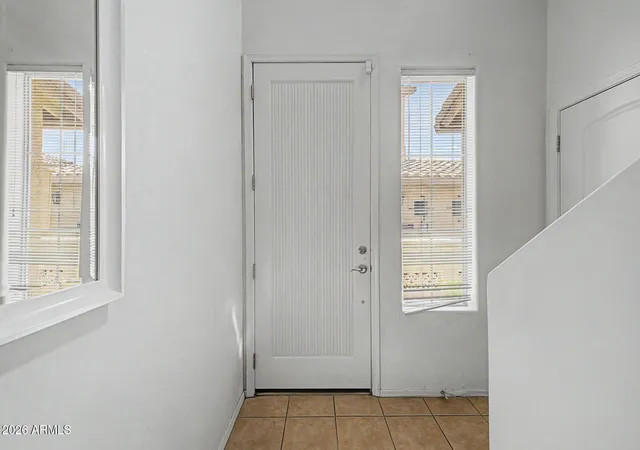 Photo 4 of Townhouse for sale at 10655 N 9th Street #205, Phoenix, AZ 85020 | MLS# 7062940 | Listing updated on 2026-09-01