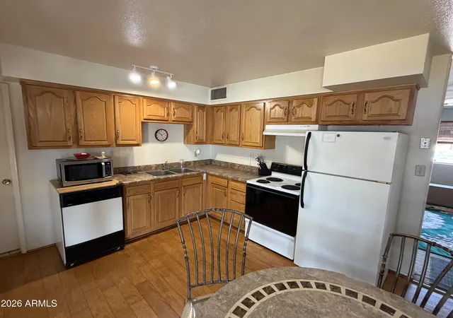 Photo 2 of Single family home for sale at 8228 N 35th Avenue, Phoenix, AZ 85051 | MLS# 7066942 | Listing updated on 2026-09-21