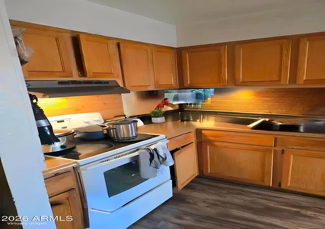 3rd image of 4450 E Pueblo Ave, Phoenix, AZ 85040 | MLS# 7062932