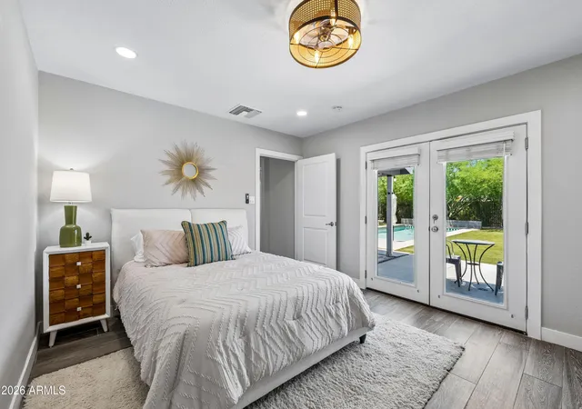 Photo 3 of Sale Pending at 2510 N 14th Street, Phoenix, AZ 85006 | MLS# 7063204 | Listing updated on 2026-08-19