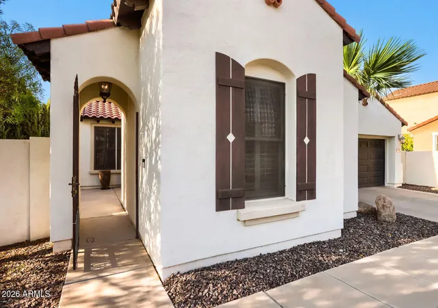 Photo 3 of Single family home for sale at 2178 E Wisteria Dr, Chandler, AZ 85286 | MLS# 7063963 | Listing updated on 2026-09-18