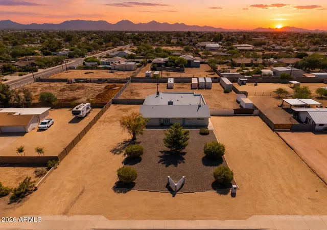 3rd image of 15703 N 36Th St, Phoenix, AZ 85032 | MLS# 7064337