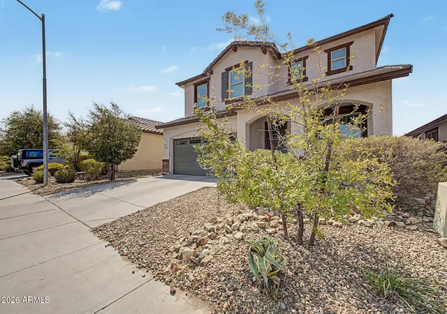 Photo 4 of Single family home for sale at 1815 W Cottonwood Ln, Phoenix, AZ 85045 | MLS# 7063857 | Listing updated on 2026-08-26