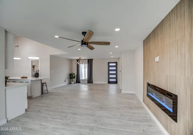 5th image of 4819 W Dahlia Dr, Glendale, AZ 85304 | MLS# 7063032
