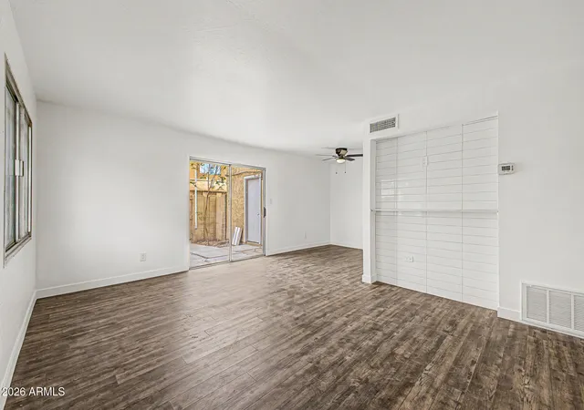 2nd image of 4634 E Southgate Ave, Phoenix, AZ 85040 | MLS# 7063254