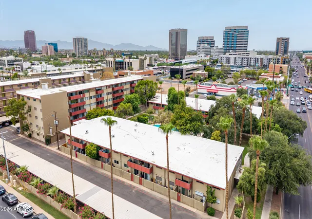 2nd image of 357 E Thomas Rd, Phoenix, AZ 85012