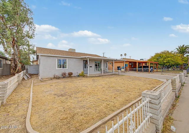 Photo 3 of Single family home for sale at 2925 W Turney Ave, Phoenix, AZ 85017 | MLS# 7063098 | Listing updated on 2026-10-07