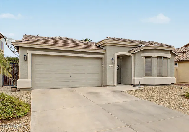 Photo 4 of Single family home for sale at 18164 W Desert Ln, Surprise, AZ 85388 | MLS# 7063903 | Listing updated on 2026-09-20