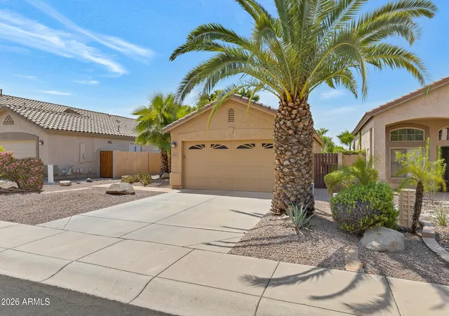 3rd image of 1819 W Brookwood Ct, Phoenix, AZ 85045 | MLS# 7063517