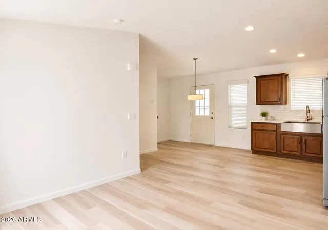 4th image of 1250 E Bell Rd #11, Phoenix, AZ 85022 | MLS# 7063102