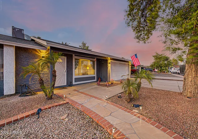 Photo 1 of Single family home for sale at 2208 W Silvergate Dr, Chandler, AZ 85224 | MLS# 7063993 | Listing updated on 2026-08-31