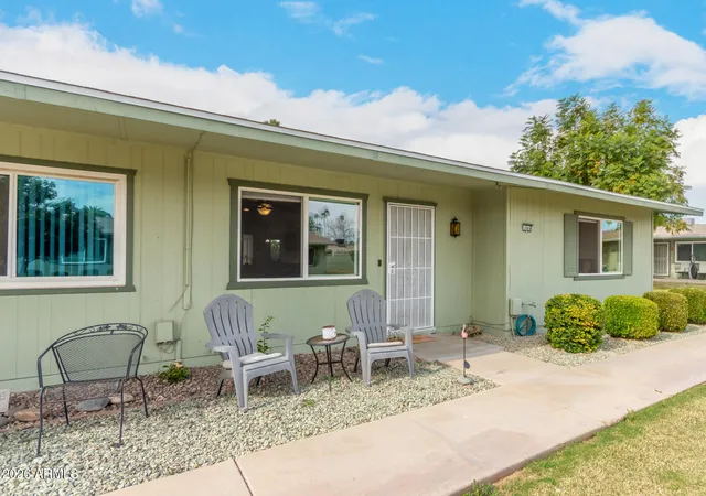 1st image of 10864 W Santa Fe Dr, Sun City, AZ 85351 | MLS# 7063174