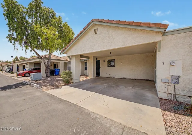Photo 3 of Townhouse for sale at 1500 N Sunview Pkwy #7, Gilbert, AZ 85234 | MLS# 7063996 | Listing updated on 2026-09-13