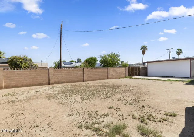 25th image of 2242 E Chipman Rd, Phoenix, AZ 85040 | MLS# 7063323