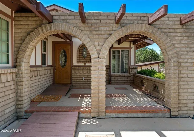 Photo 3 of Sale Pending at 6860 N Quail View Ln, Prescott, AZ 86305 | MLS# 7064226 | Listing updated on 2026-09-23