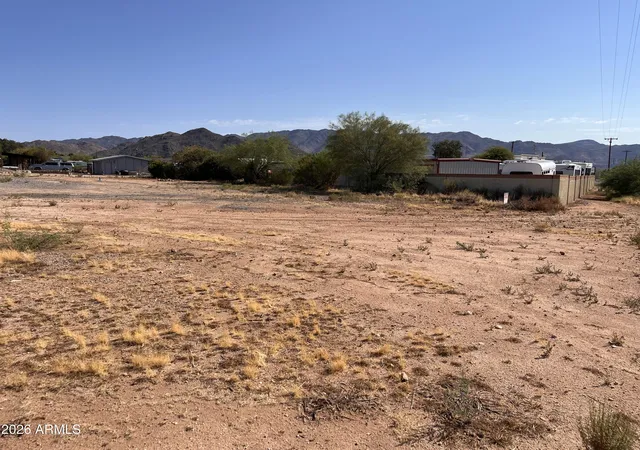 Photo 2 of Land for sale at 26725 S Grandview Dr E #B, Congress, AZ 85332 | MLS# 7063746 | Listing updated on 2026-10-06