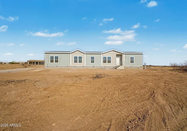 Photo 2 of Manufactured home for sale at 23061 W Milton Dr, Wittmann, AZ 85361 | MLS# 7064516 | Listing updated on 2026-08-18