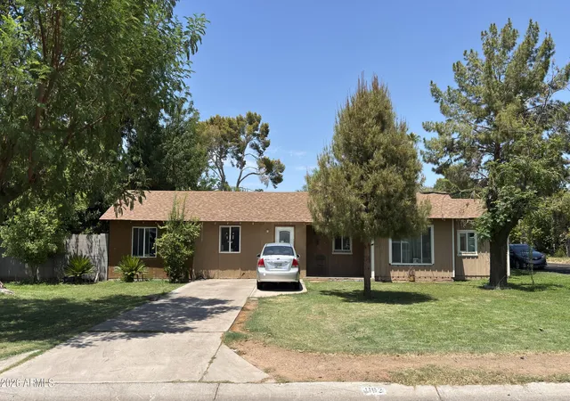 Photo 1 of Sale Pending at 4102 E Palm Ln, Phoenix, AZ 85008 | MLS# 7063409 | Listing updated on 2026-09-10