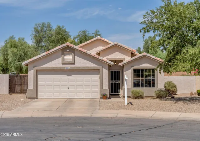 Photo 1 of Single family home for sale at 636 W Dublin St, Gilbert, AZ 85233 | MLS# 7063503 | Listing updated on 2026-09-14