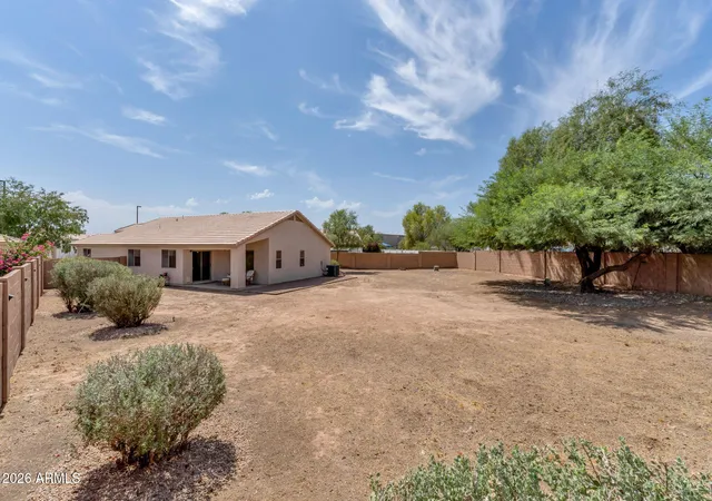 Photo 3 of Single family home for sale at 636 W Dublin St, Gilbert, AZ 85233 | MLS# 7063503 | Listing updated on 2026-09-14