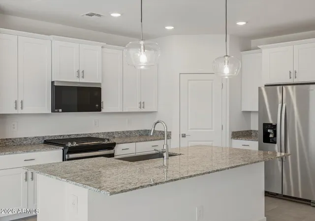 1st image of 3275 N Camden Dr, Florence, AZ 85132 | MLS# 7063352